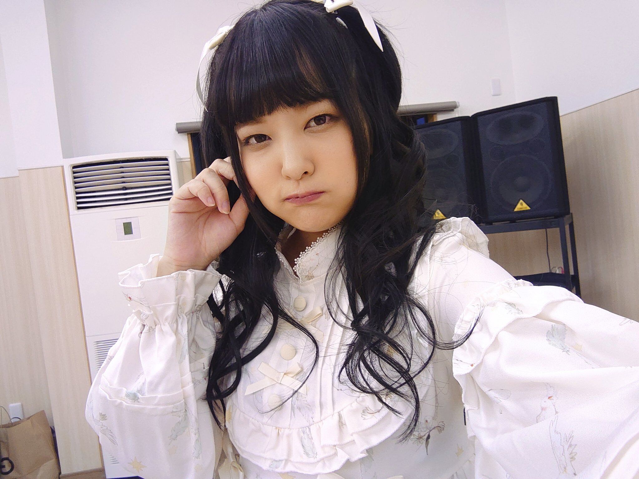 あべみかこ